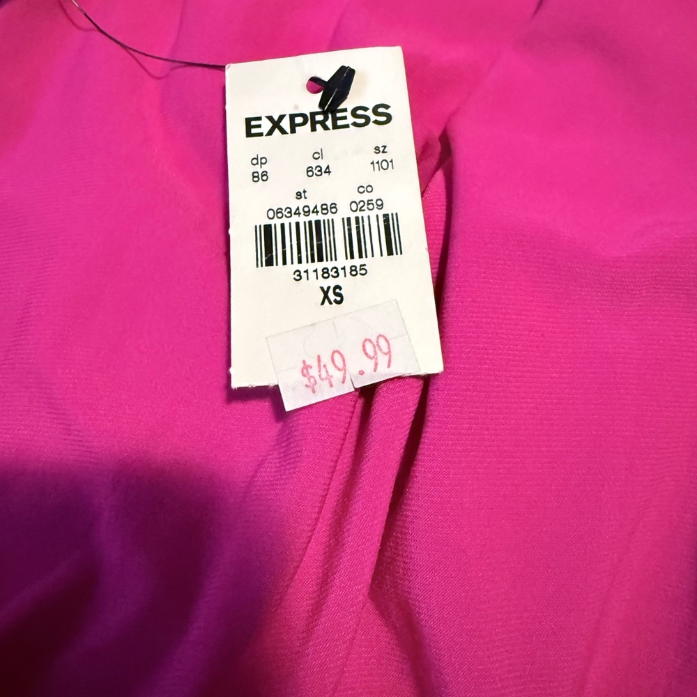 NWT Express Fuchsia Blouse - Picture 3 of 5
